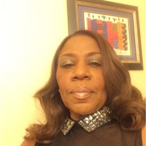 Meet your Posher, Deborah